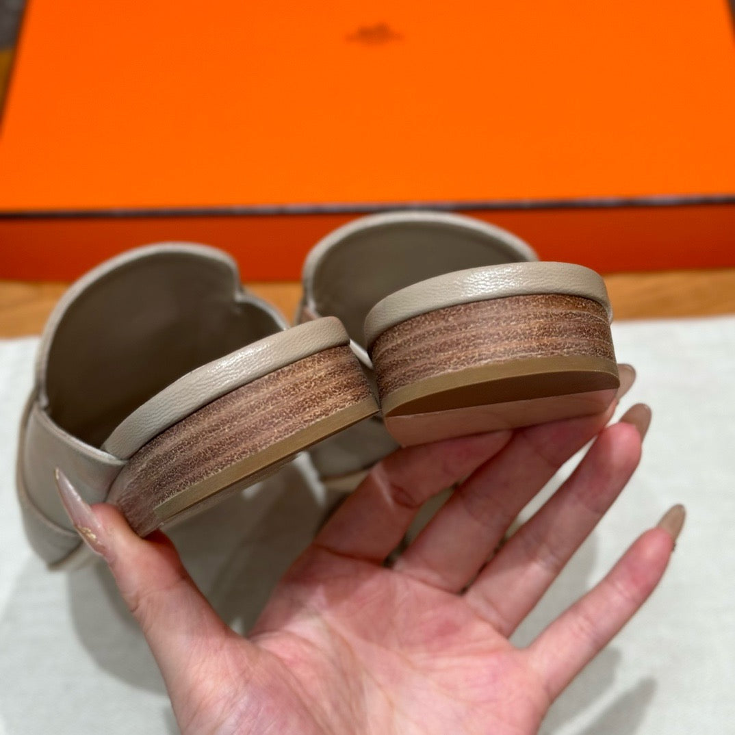 Sandal #3018
