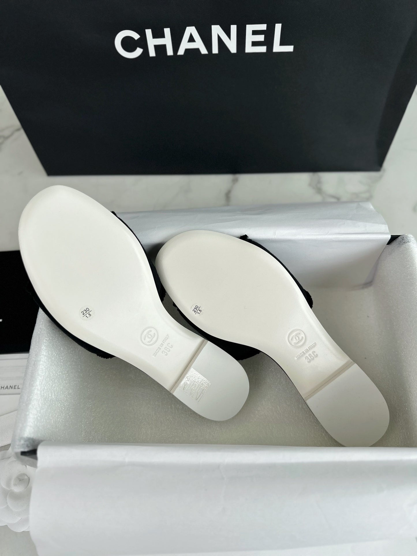 24s Sandal #258
