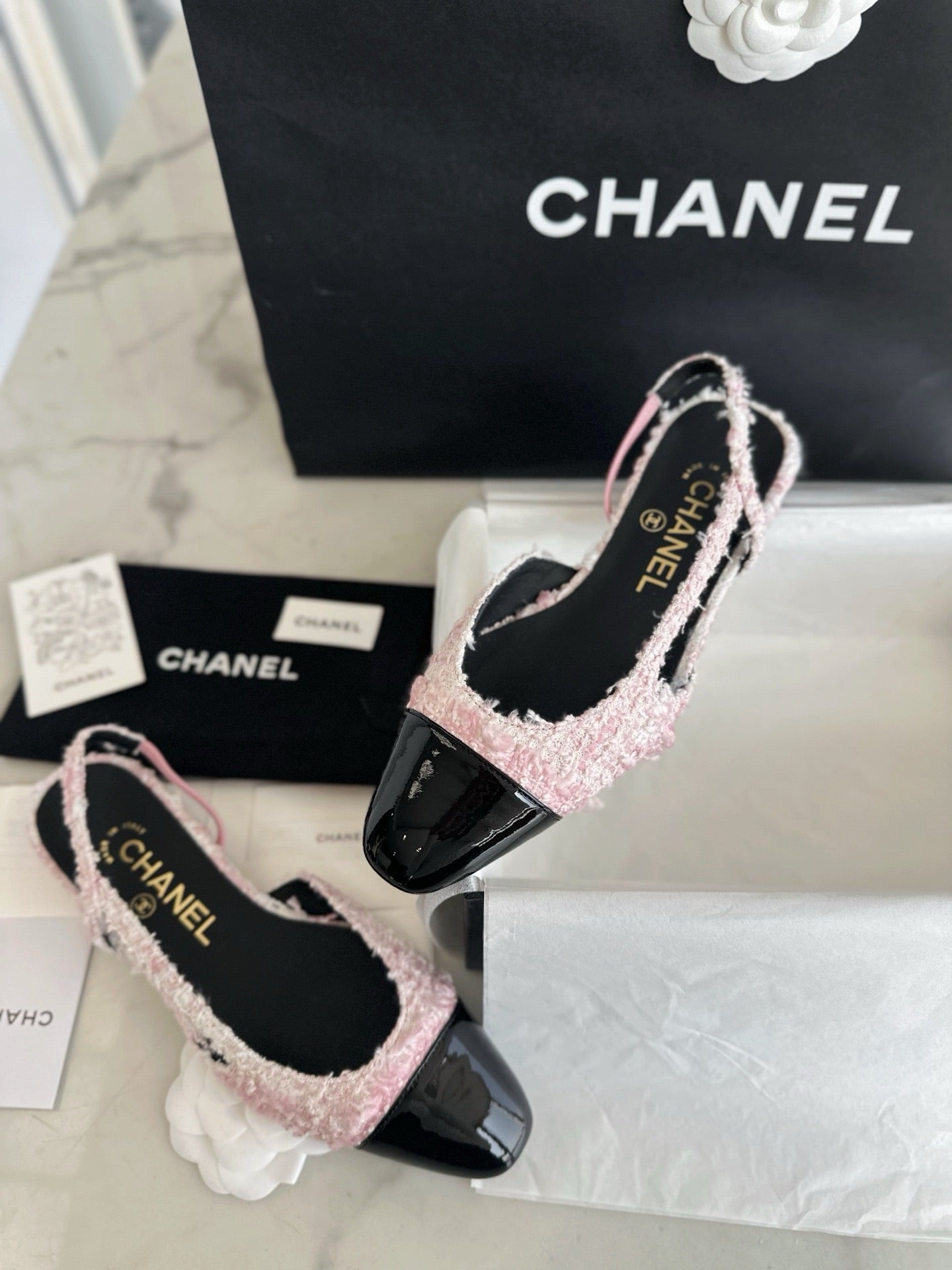 24s sandal #2468