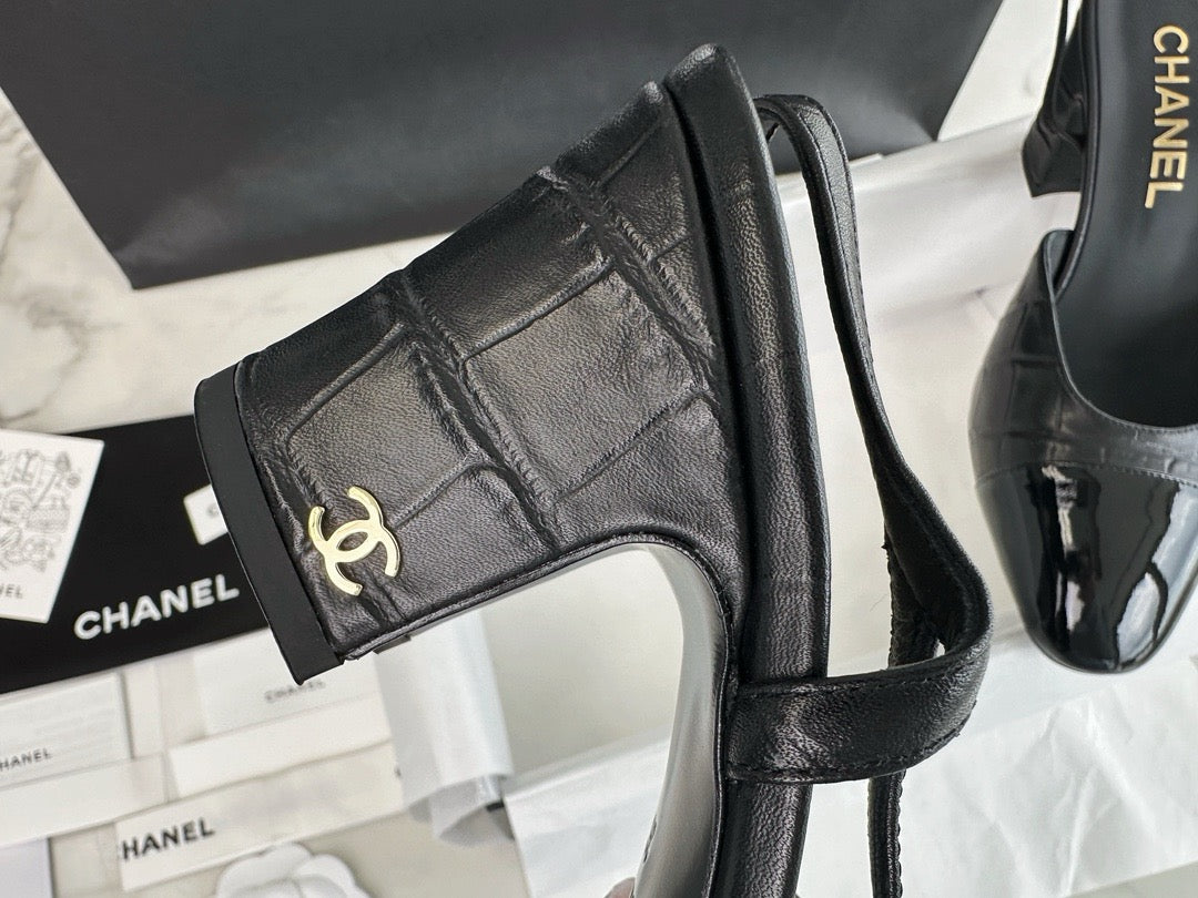 24s Sandal #2850