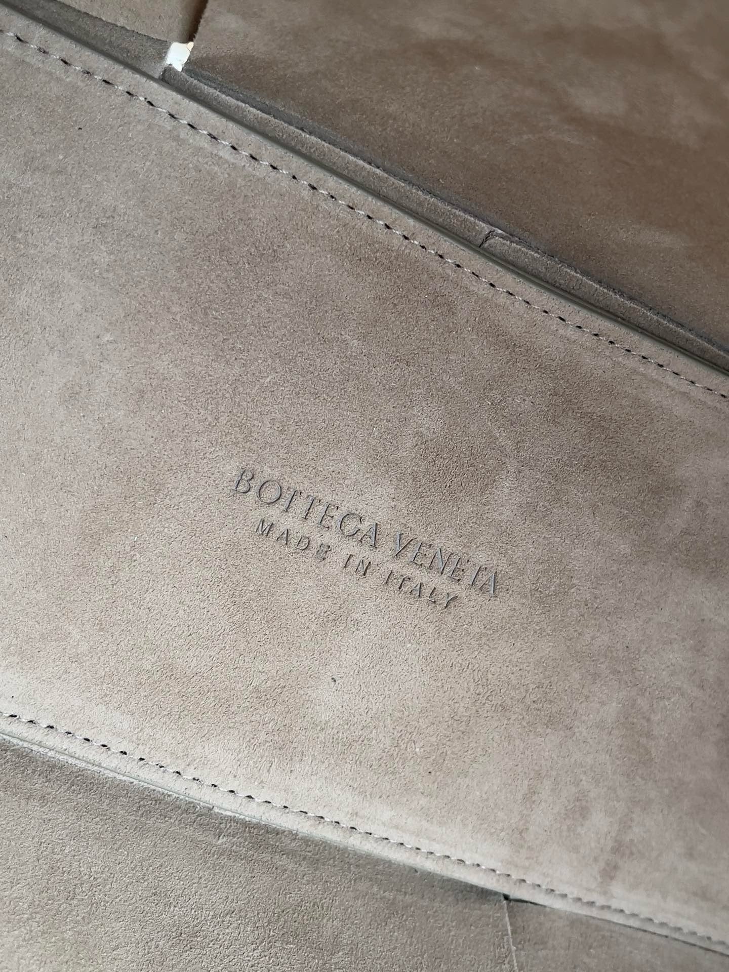 BV Mini Tote #2729
