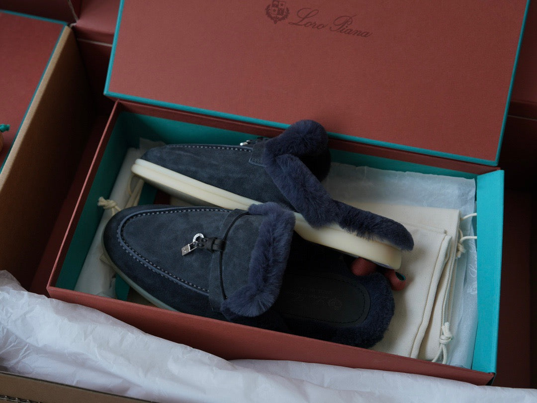 Charms Walk Loafer #218