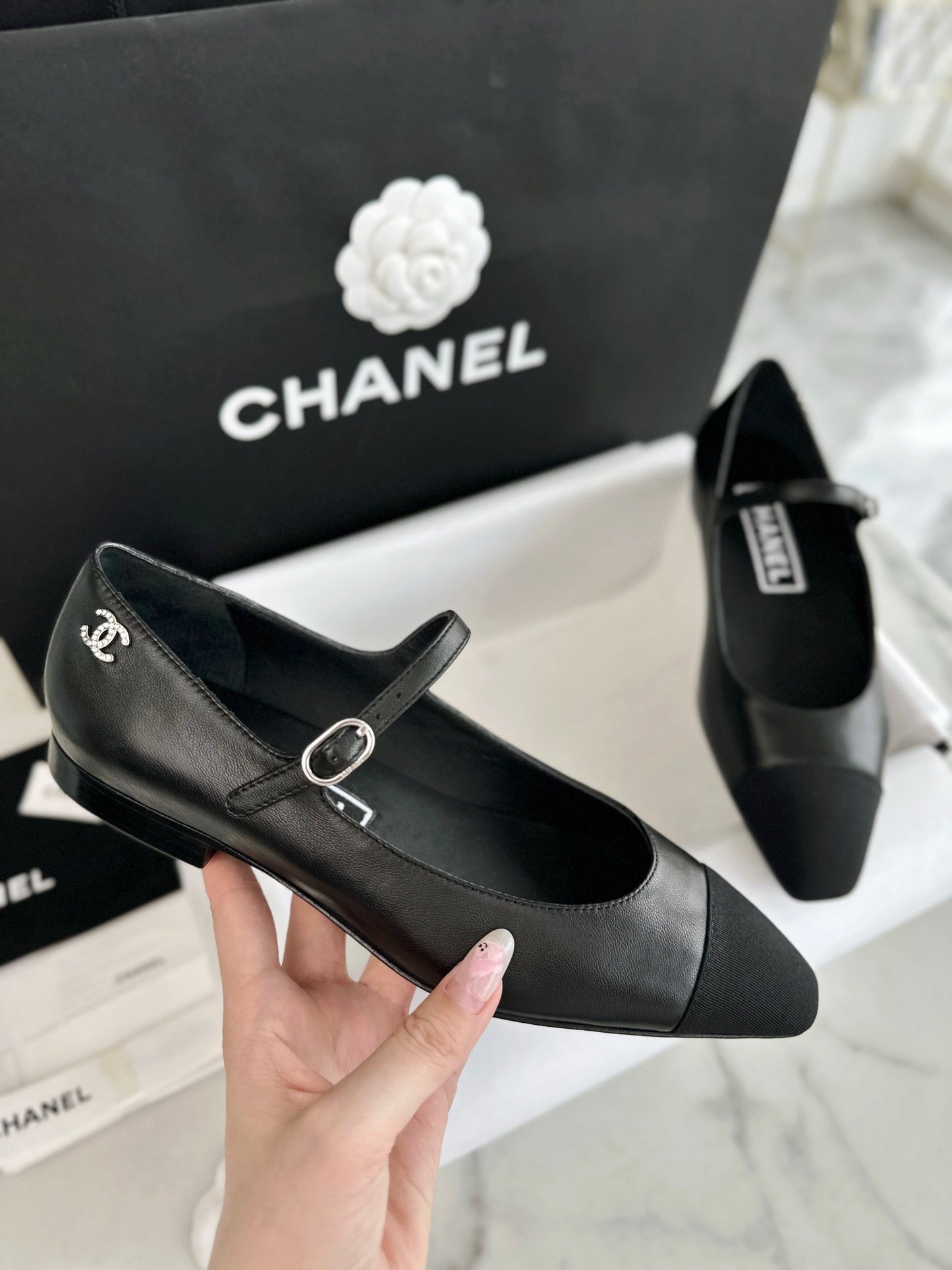 24s sandal #361