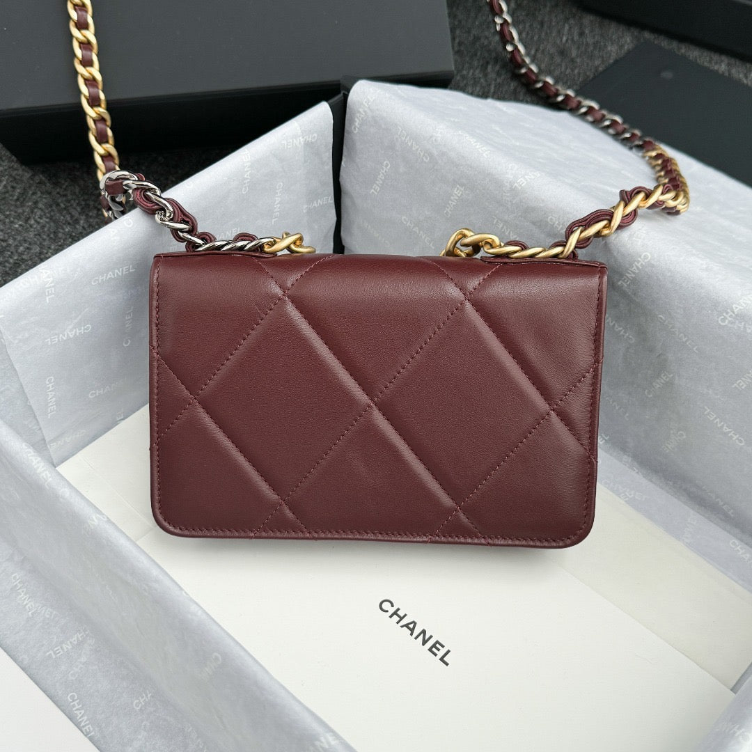 Woc 19 bag #720