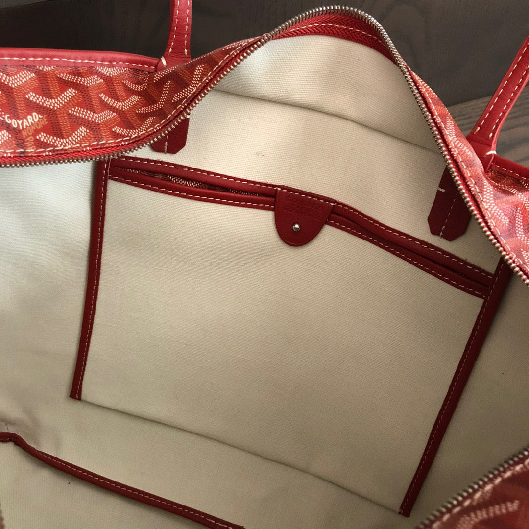 Artois MM Bag #689