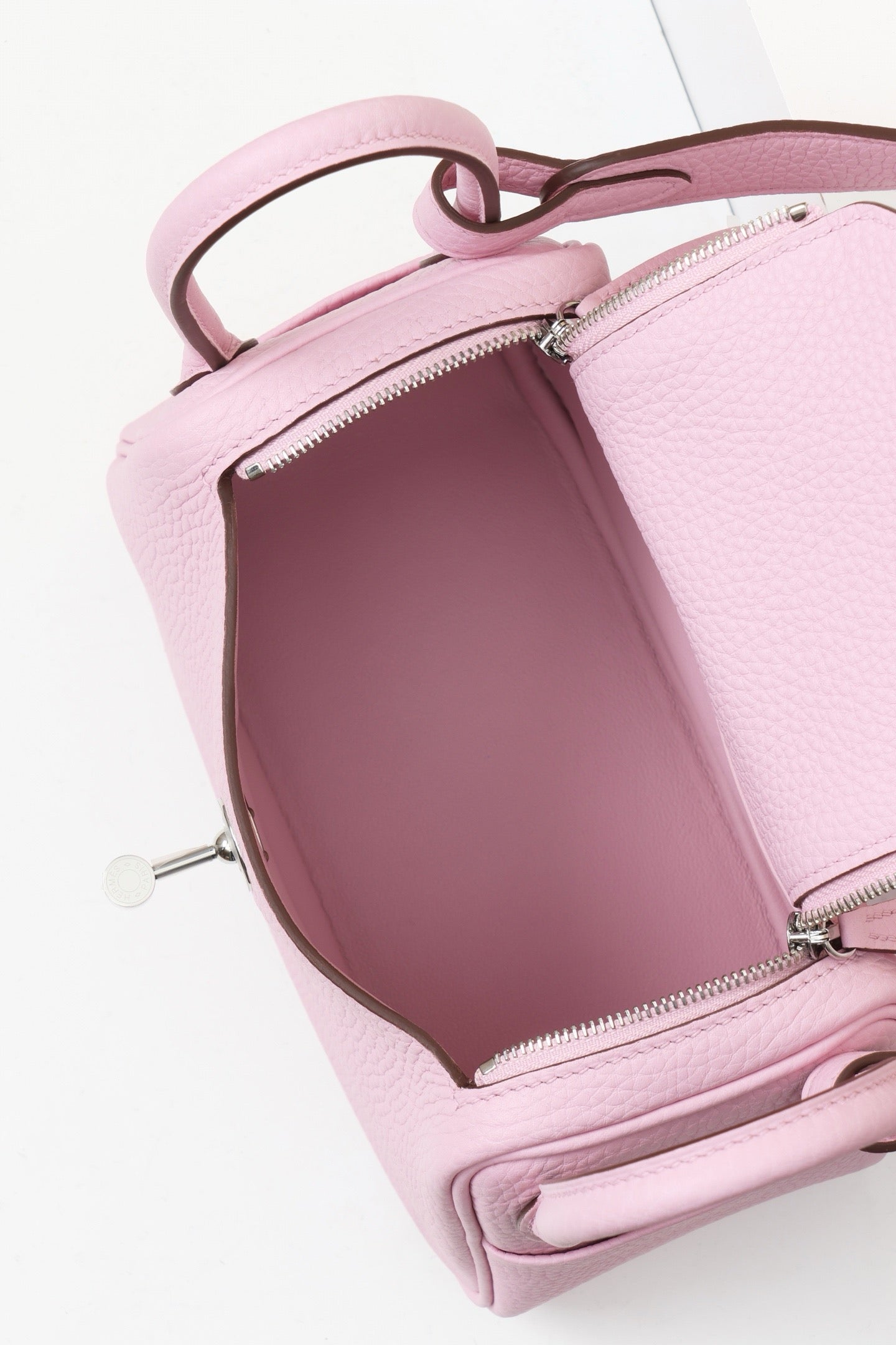 LD19 , Togo X9 Mauve Purple PHW #4567