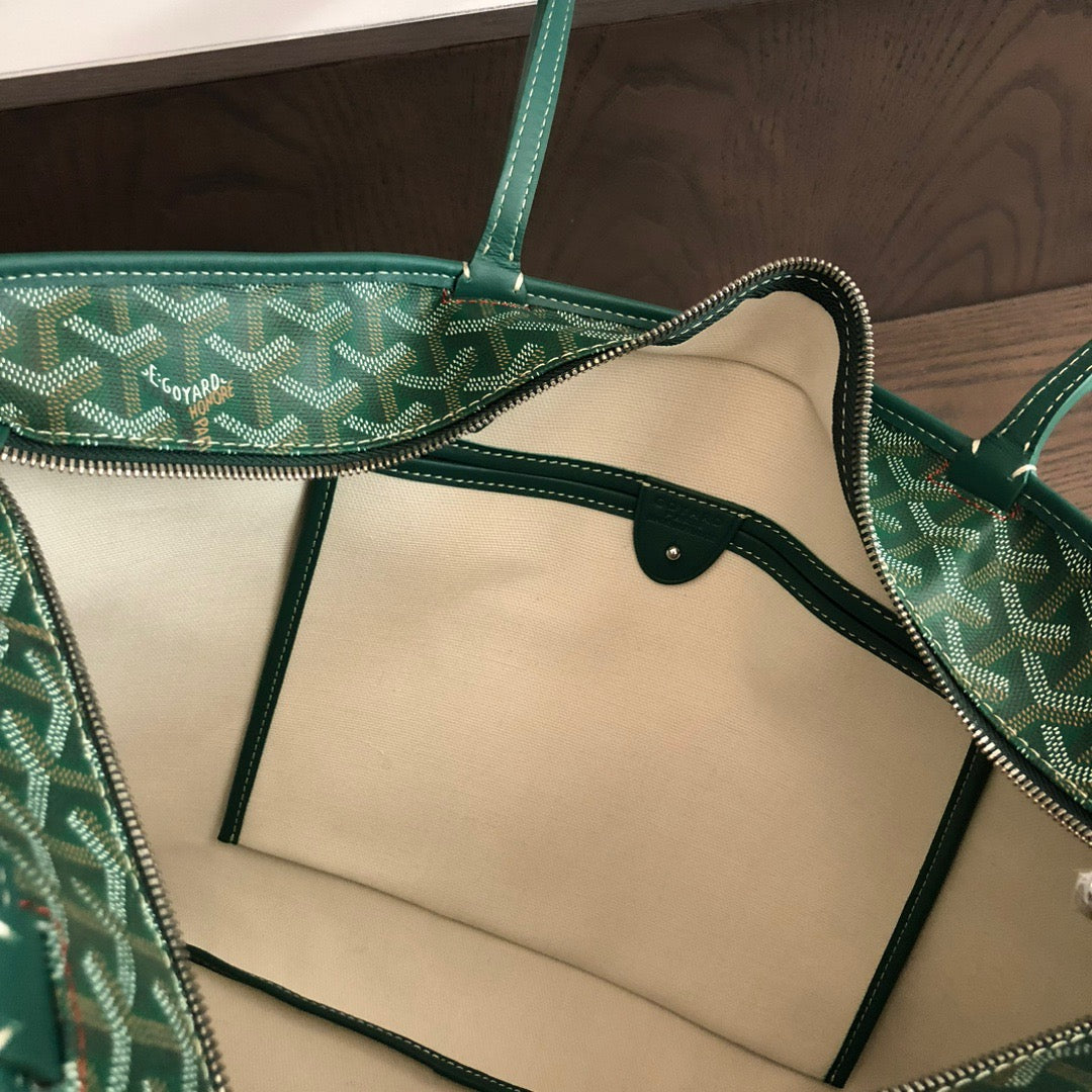 Artois MM Bag #695