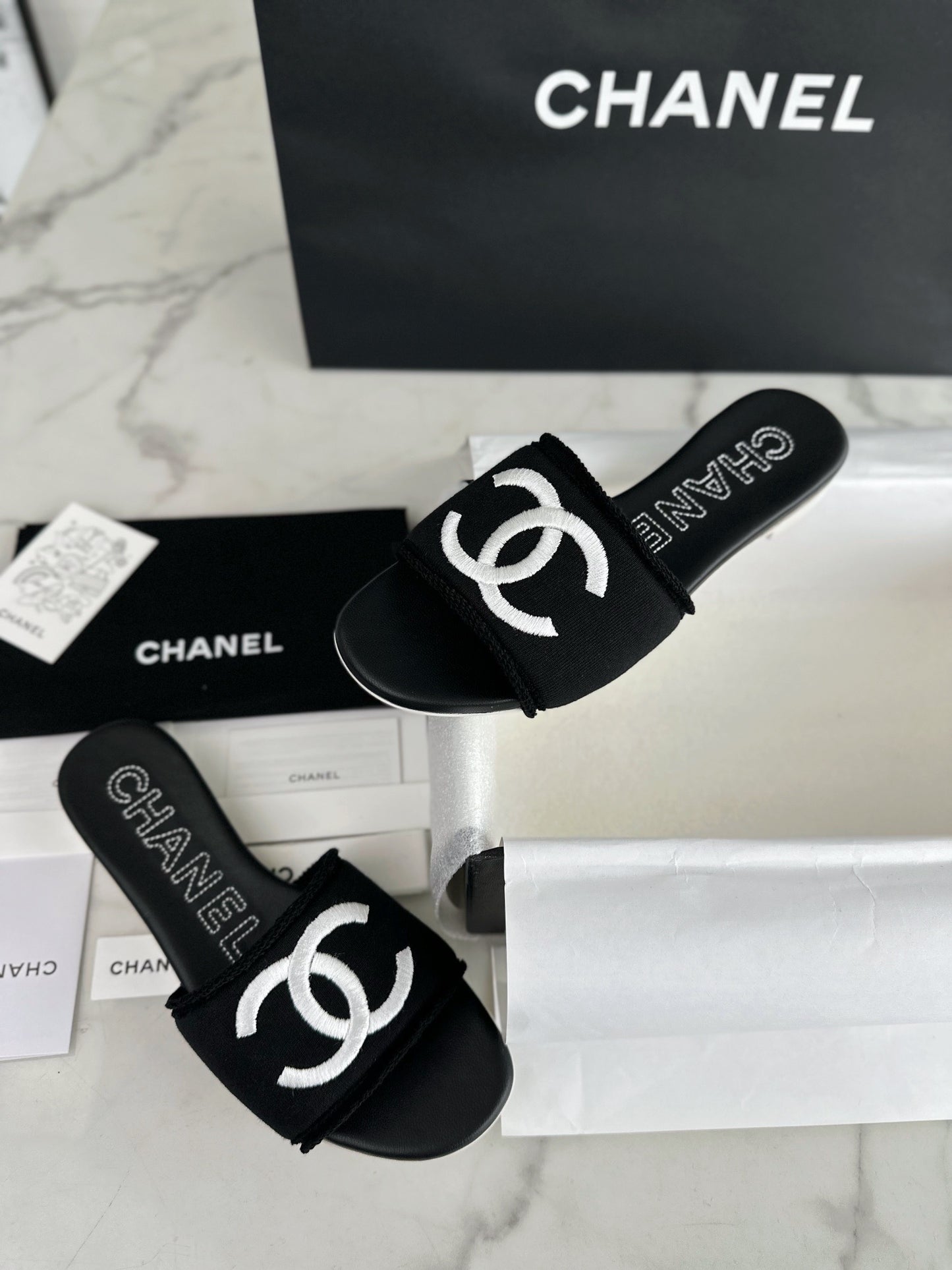 24s Sandal #258