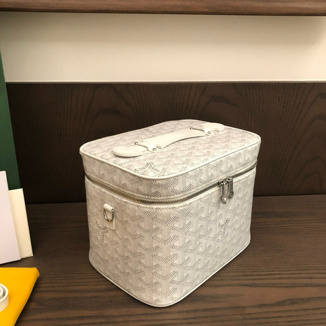 Muse Vanity Case Bag #2491