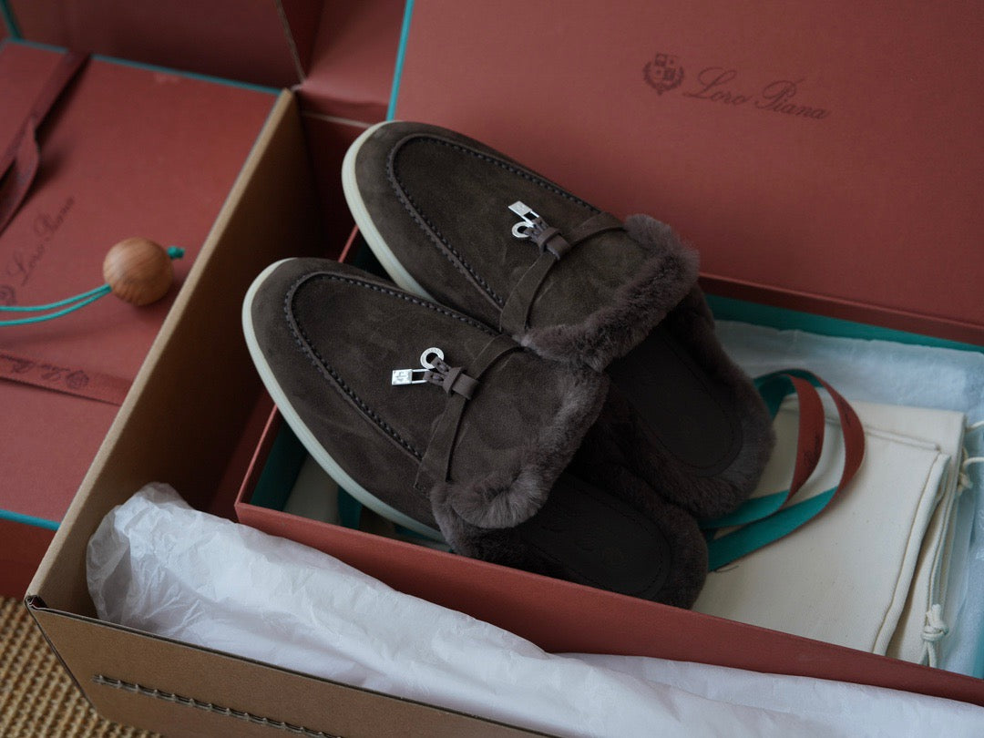 Charms Walk Loafer #219