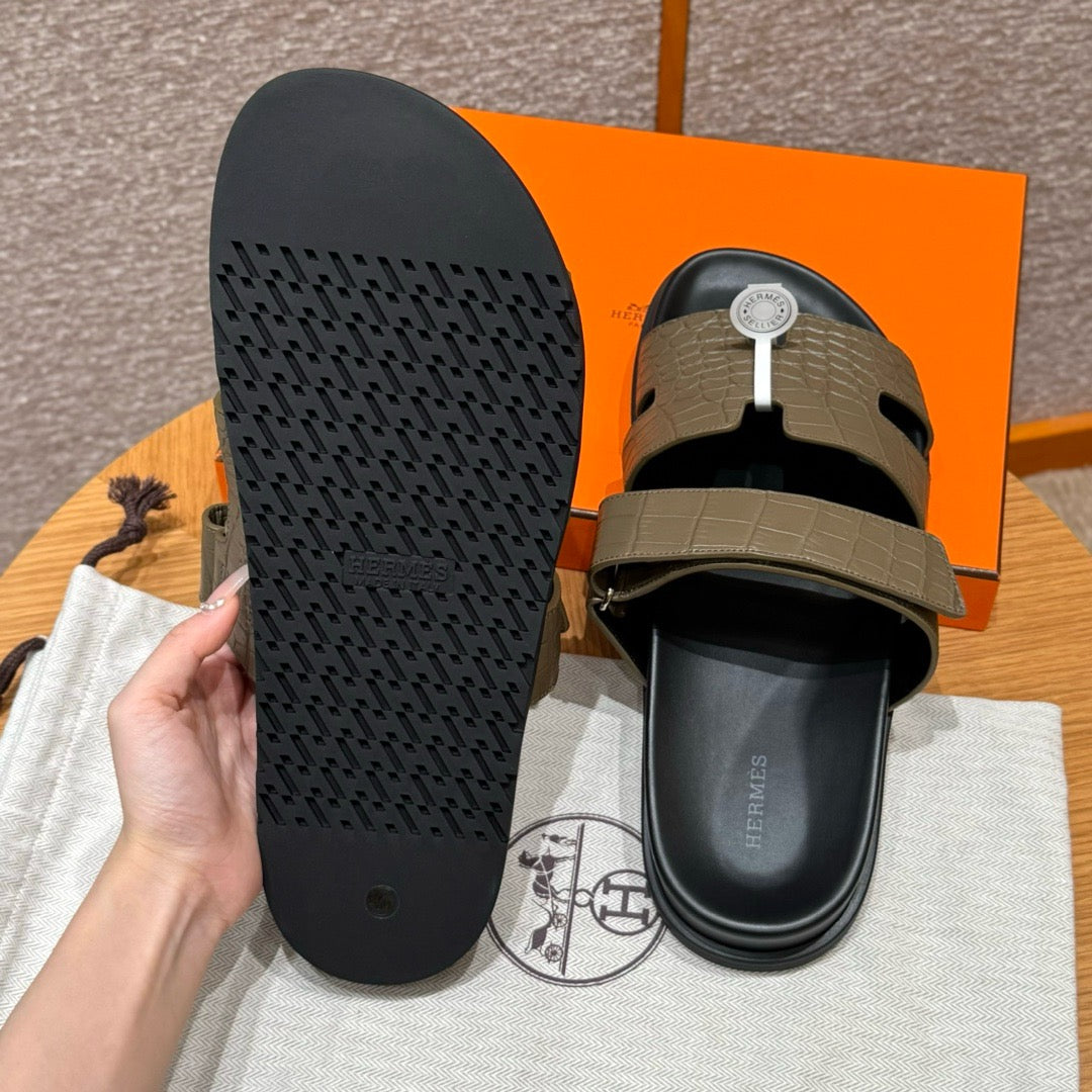 sandal alligator #2573