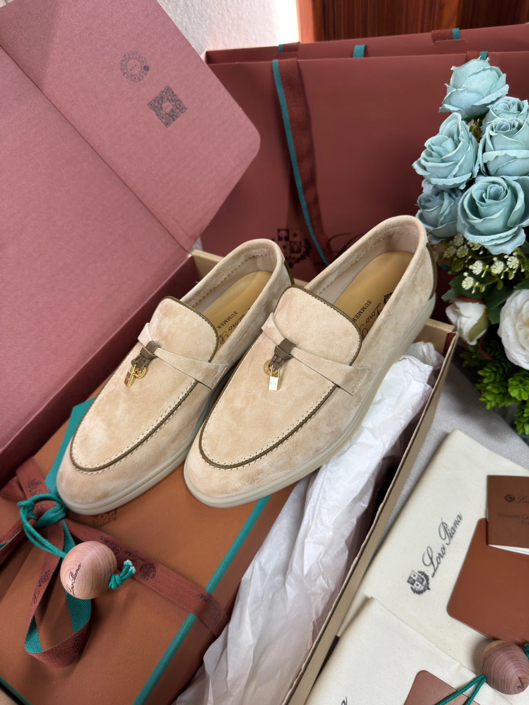 Summer Charms Walk Loafer #2042