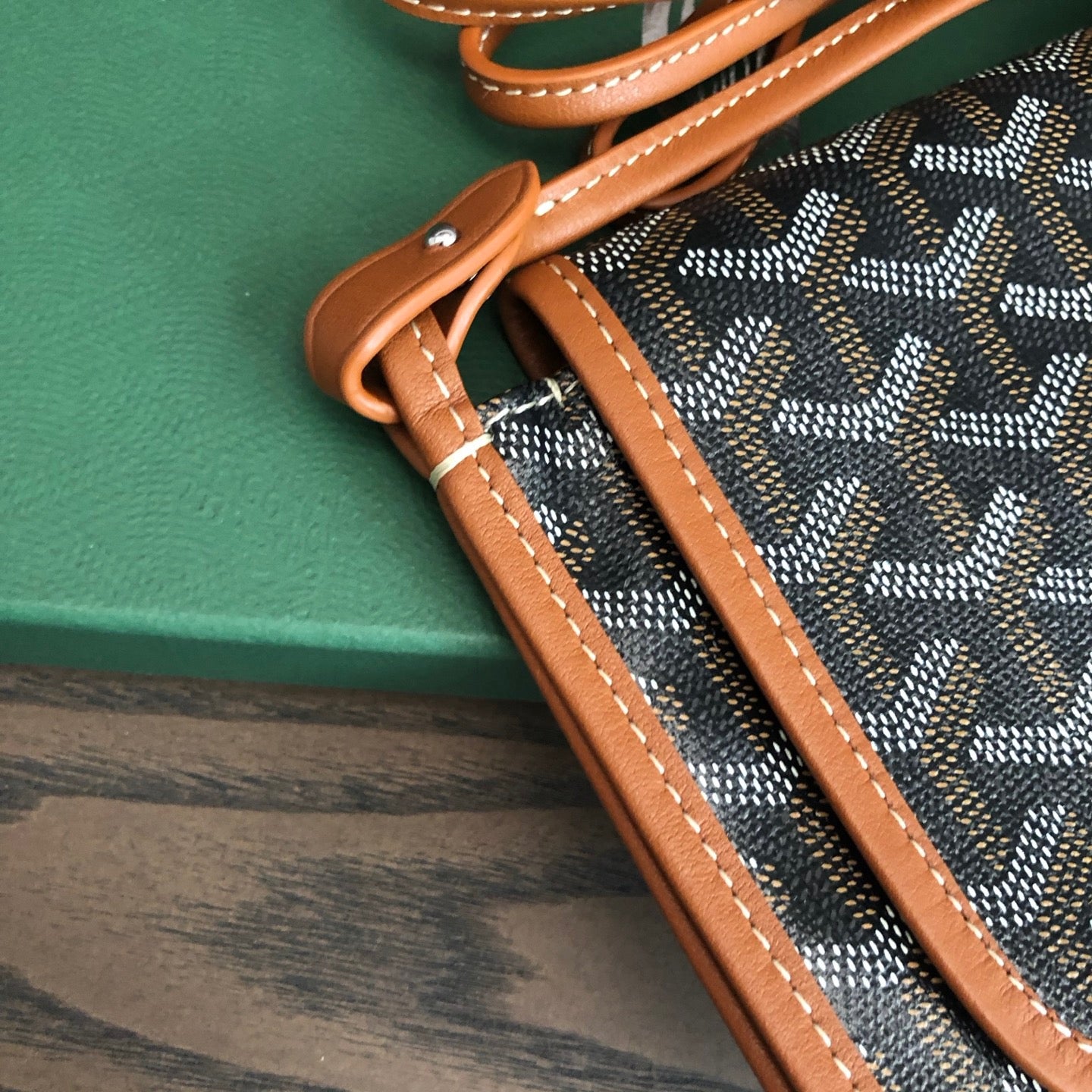 Plumet Pocket Wallet #1499