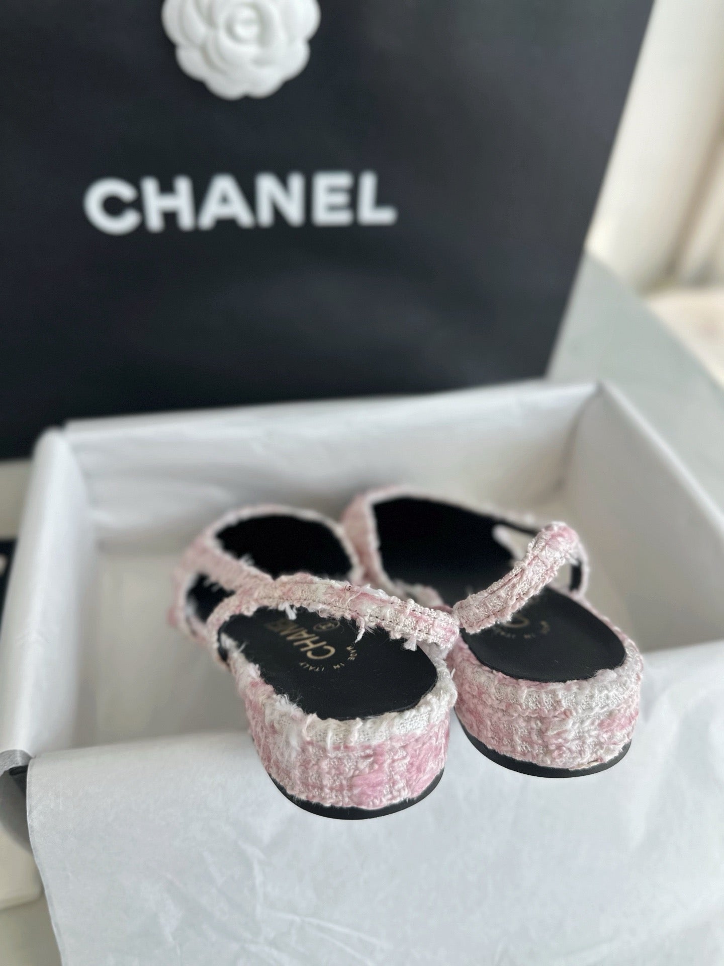 24s sandal #2468