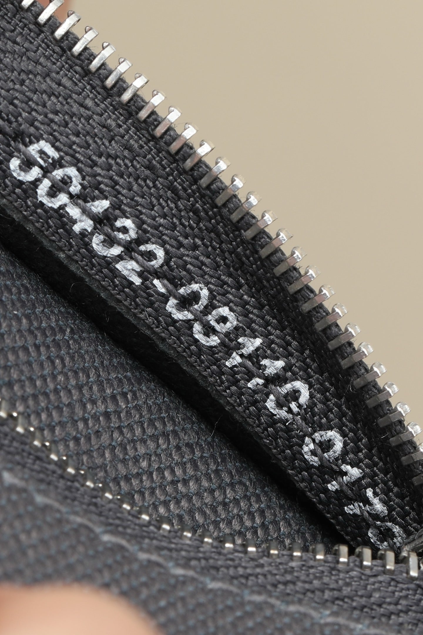 HB20 85 Gris Ardoise H Viking Canvas and Hunter Leather Shoulder Bag PHW #4642