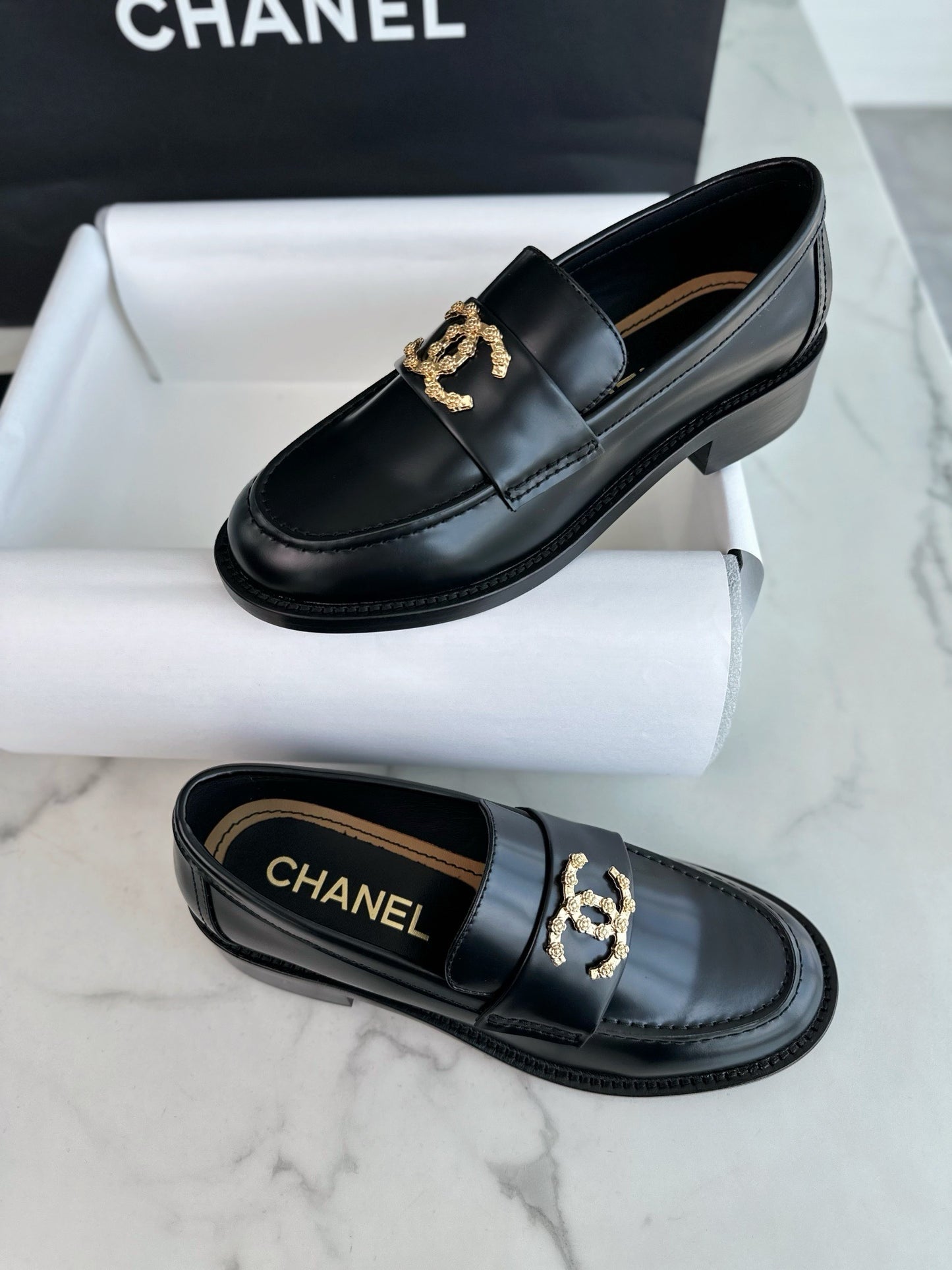 24s loafer #2471