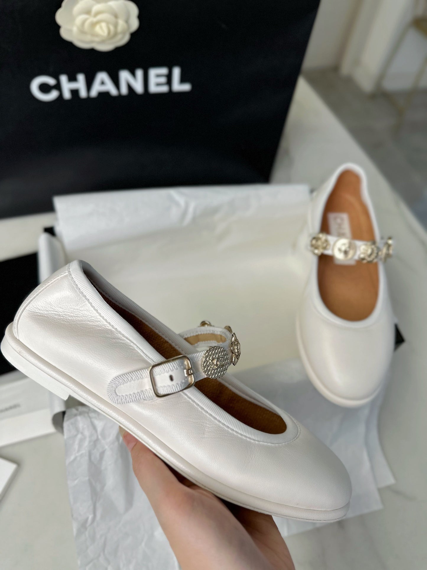 24s sandal #376