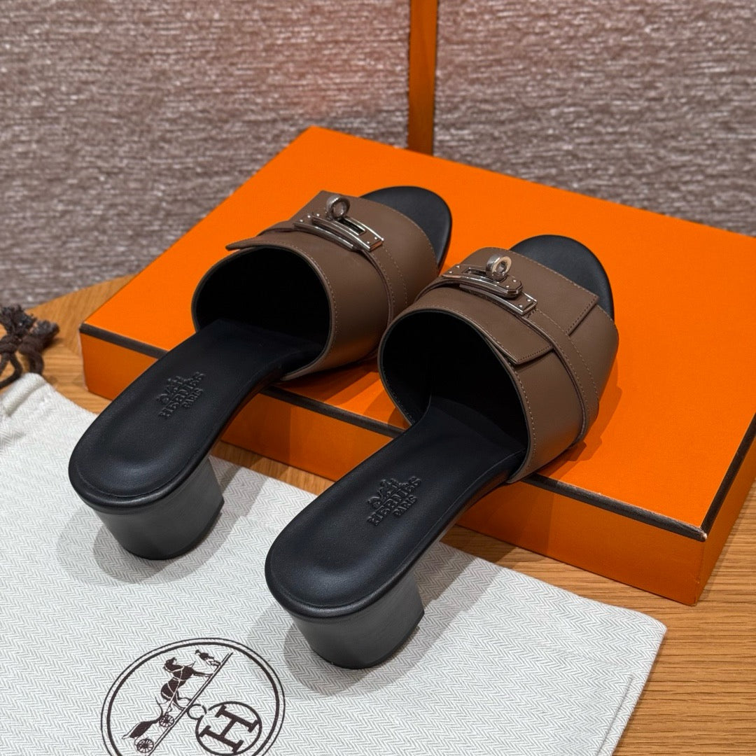 Sandal #3082