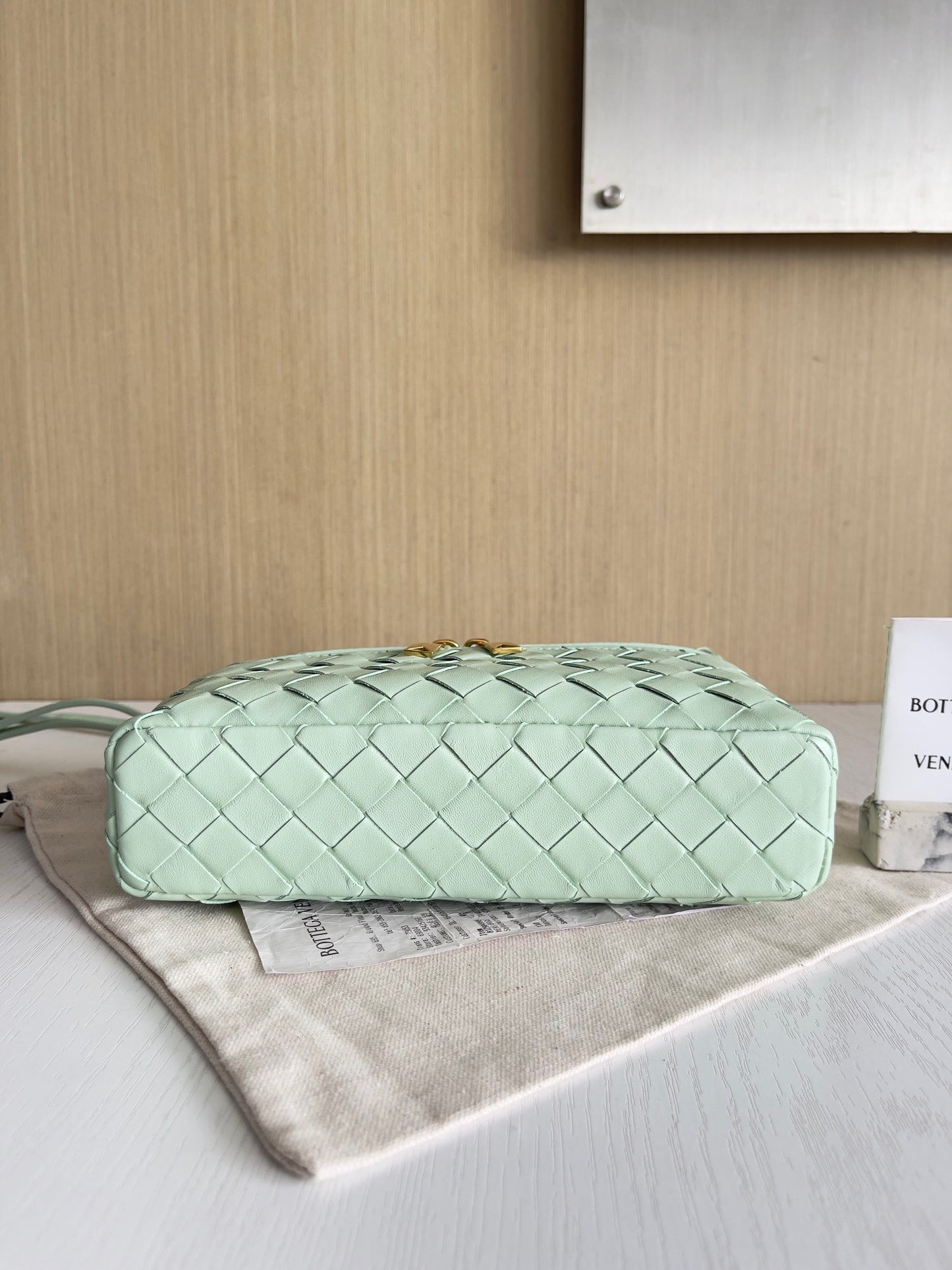 BV Bang Bang Vanity Case #558