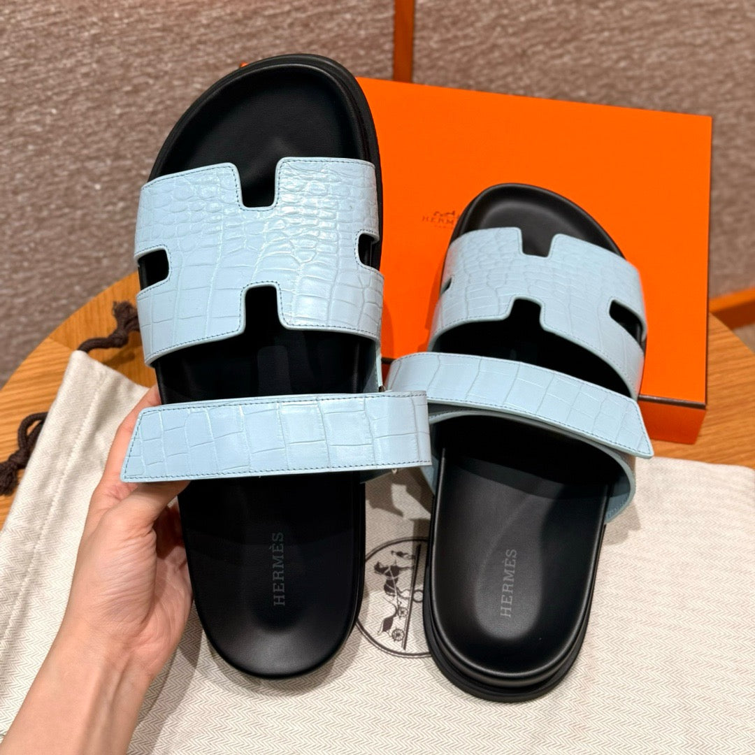 sandal alligator #2571