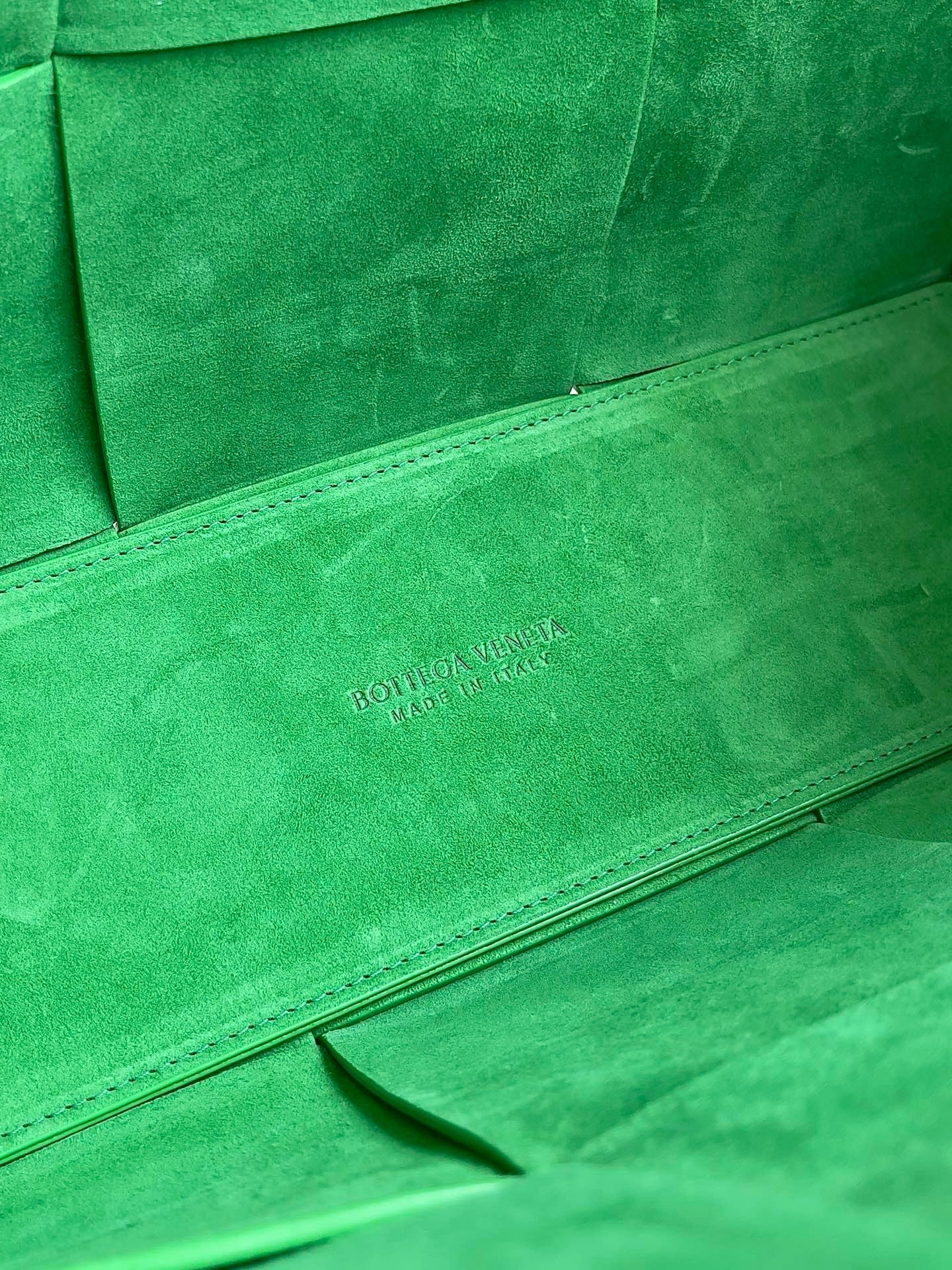 BV Mini Tote #2710