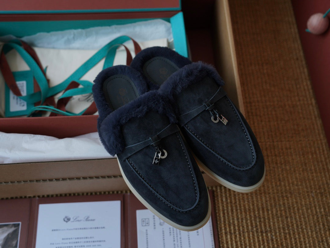 Charms Walk Loafer #218