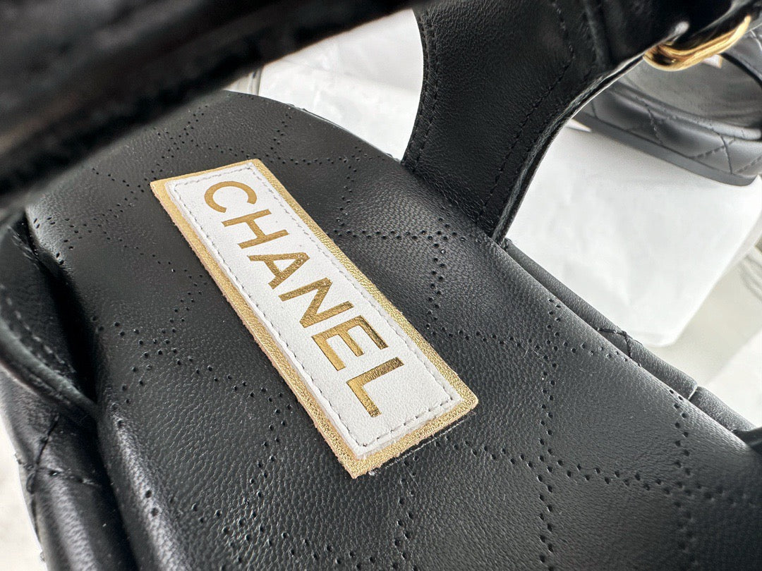 24s Sandal #368