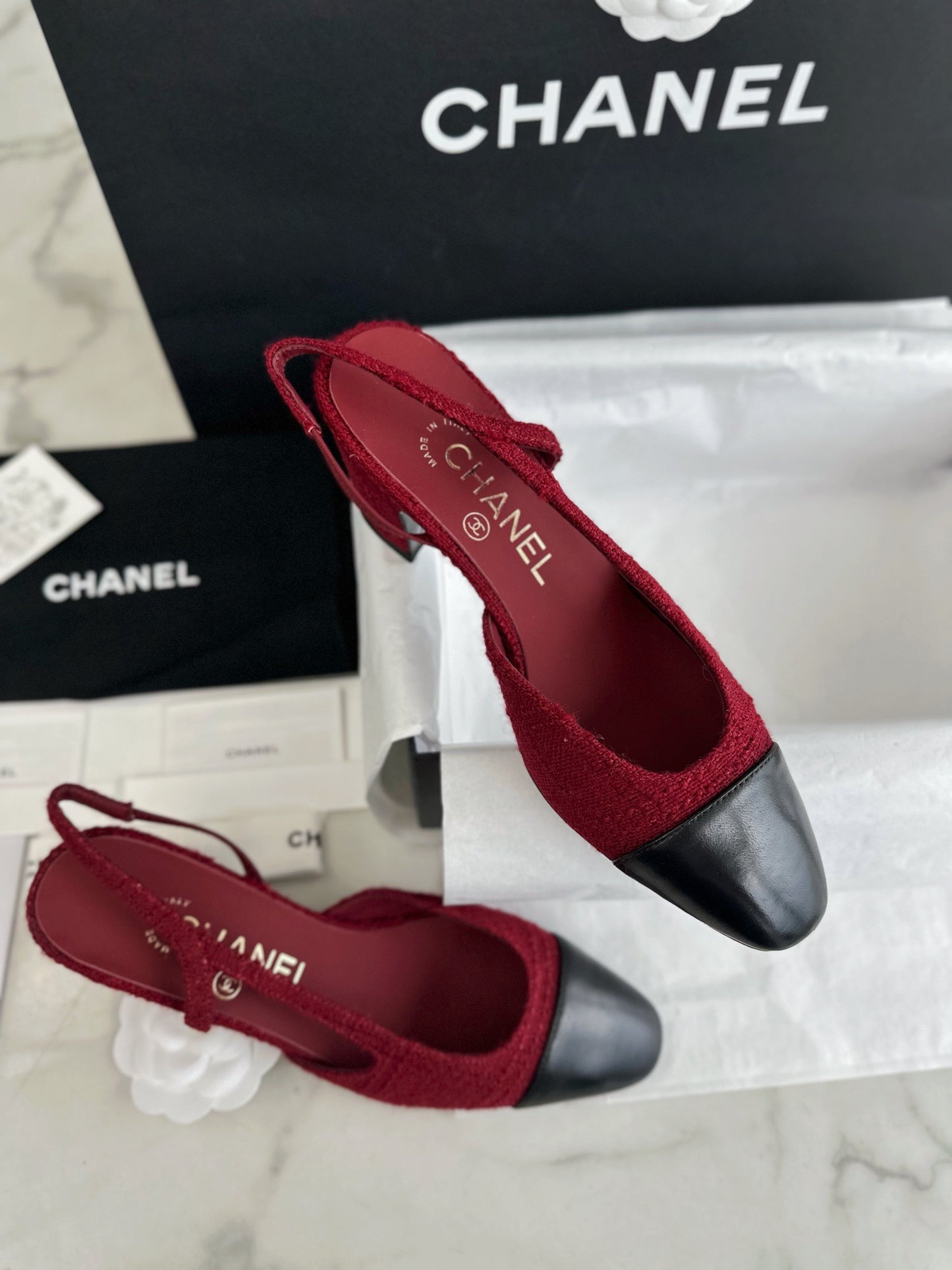 24s Sandal #303