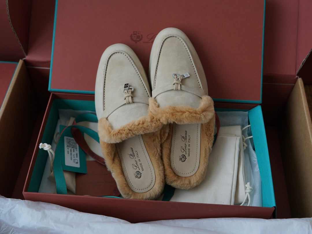 Charms Walk Loafer #217