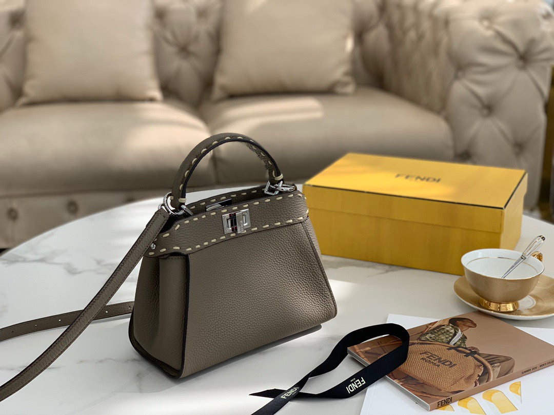 Peekaboo iconic #1572