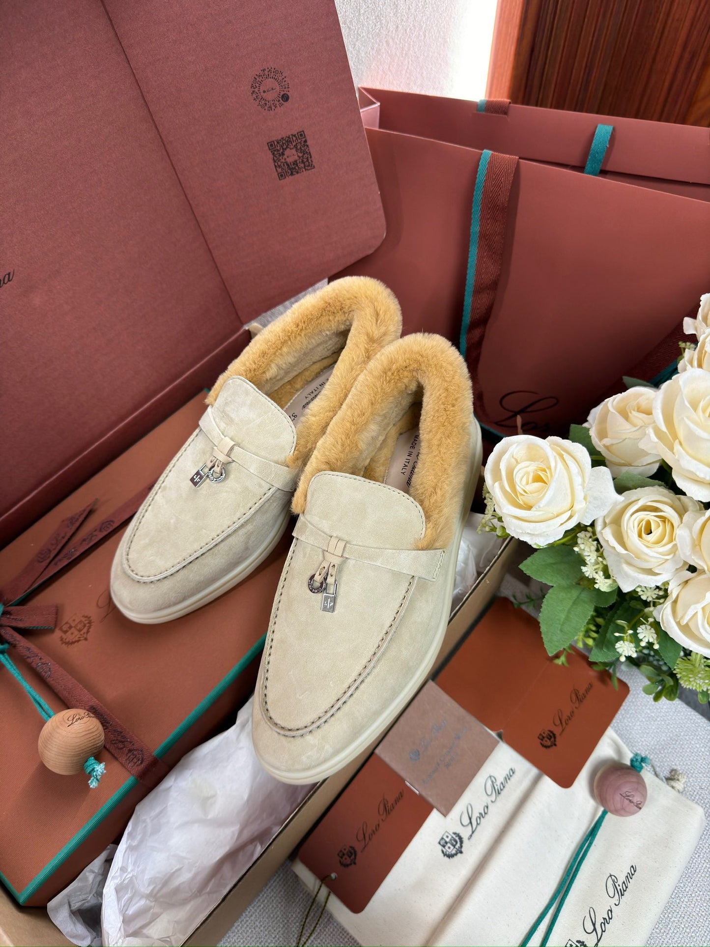 Summer Charms Walk Loafer #230