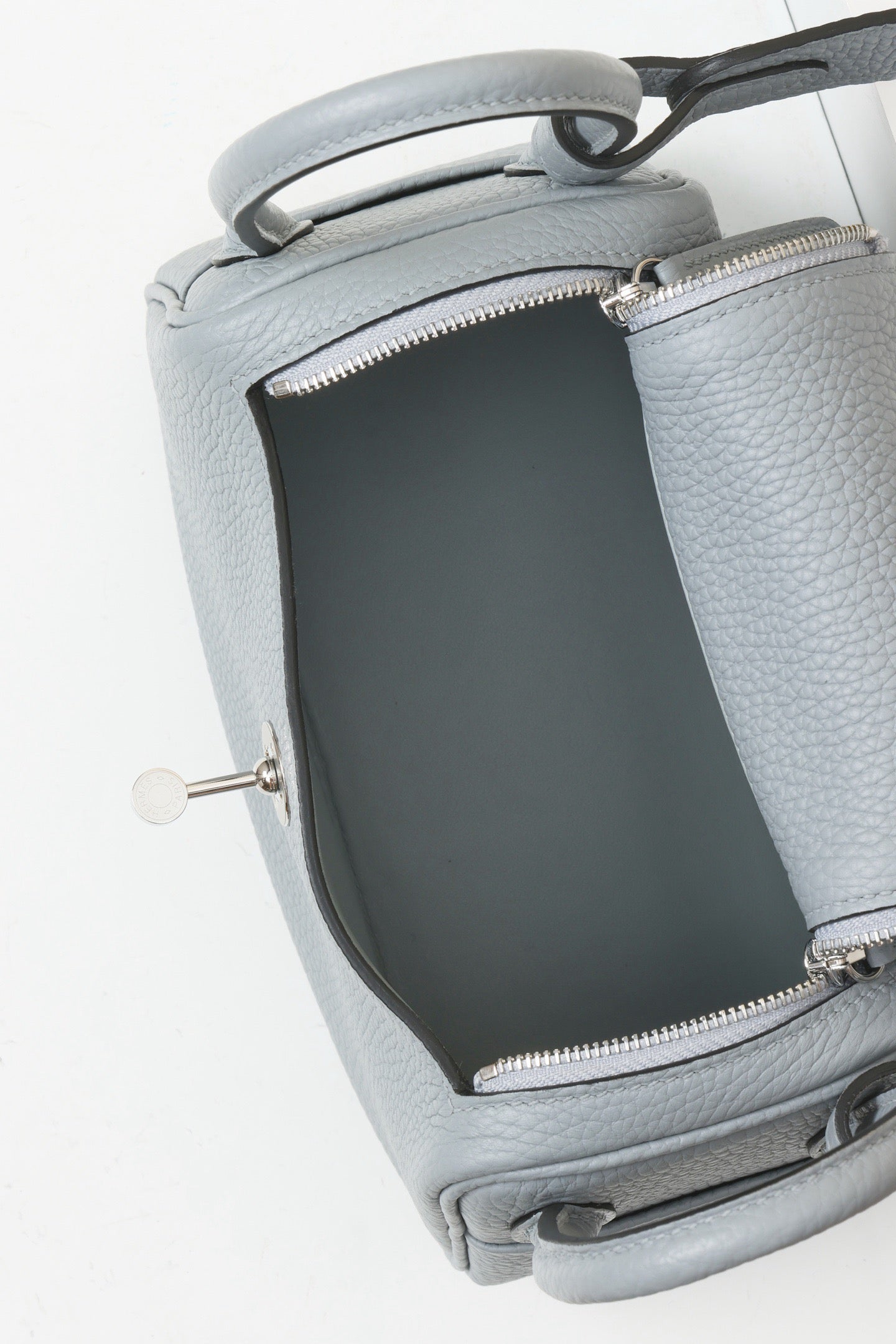 LD19 , Togo P0 Puppet Grey PHW #4559