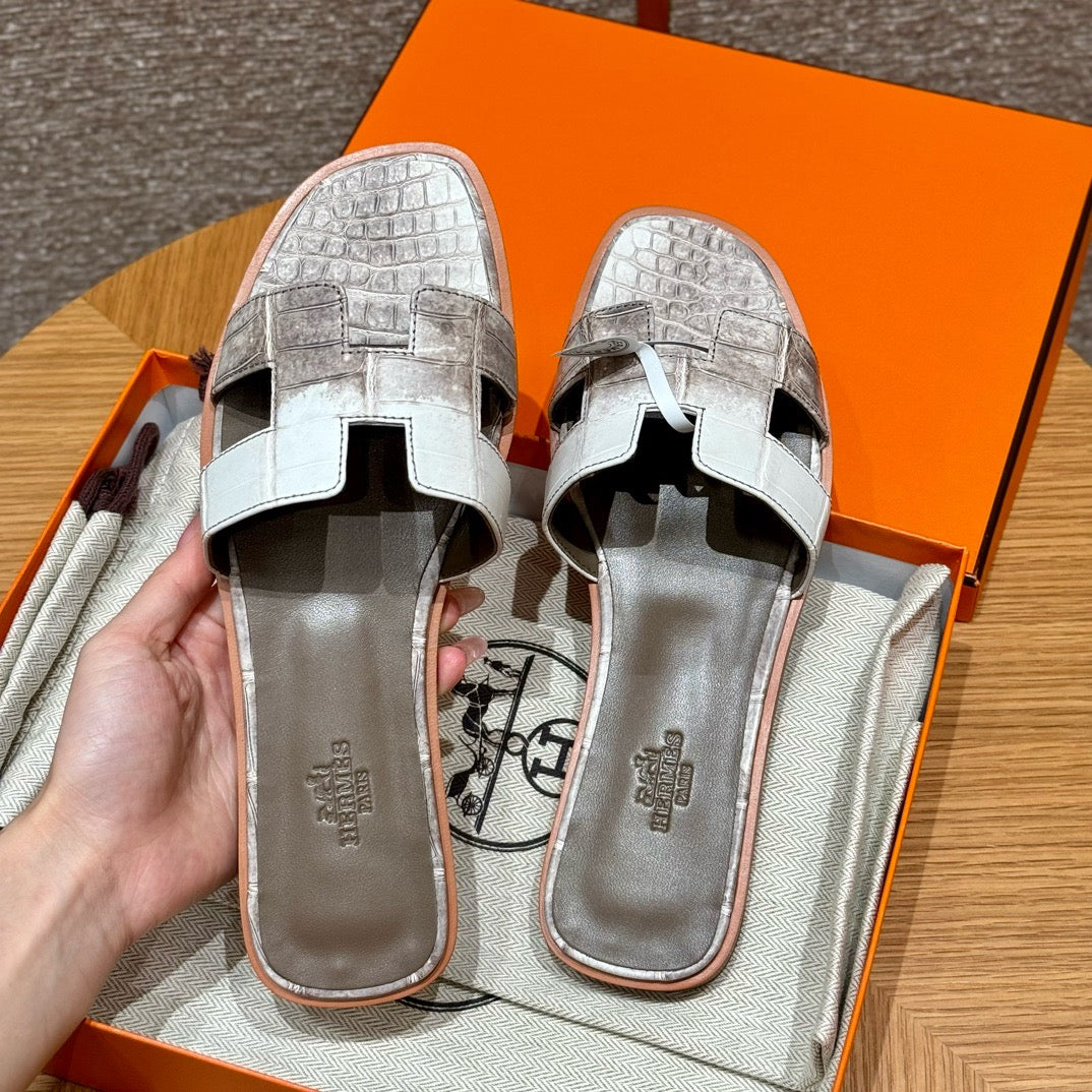Sandal #3090