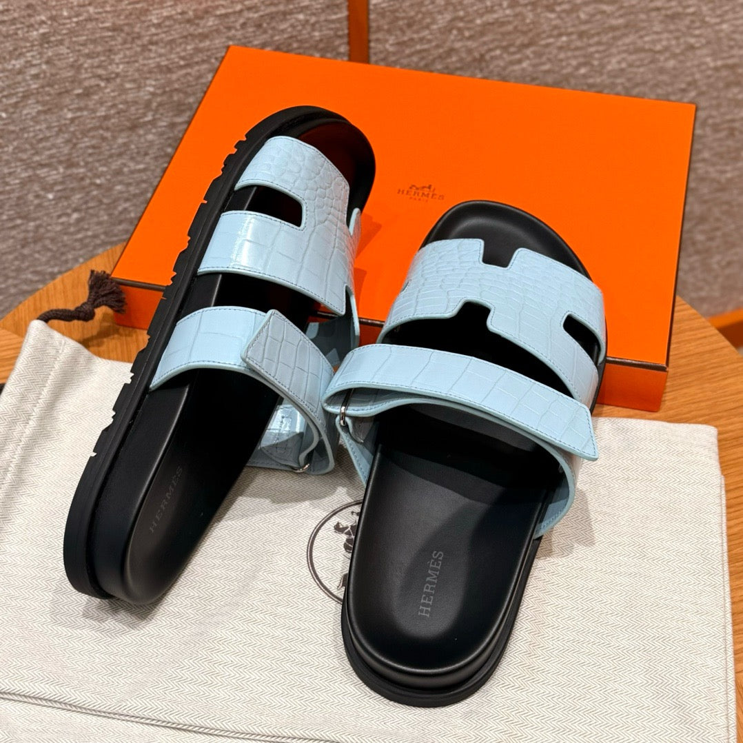 sandal alligator #2571