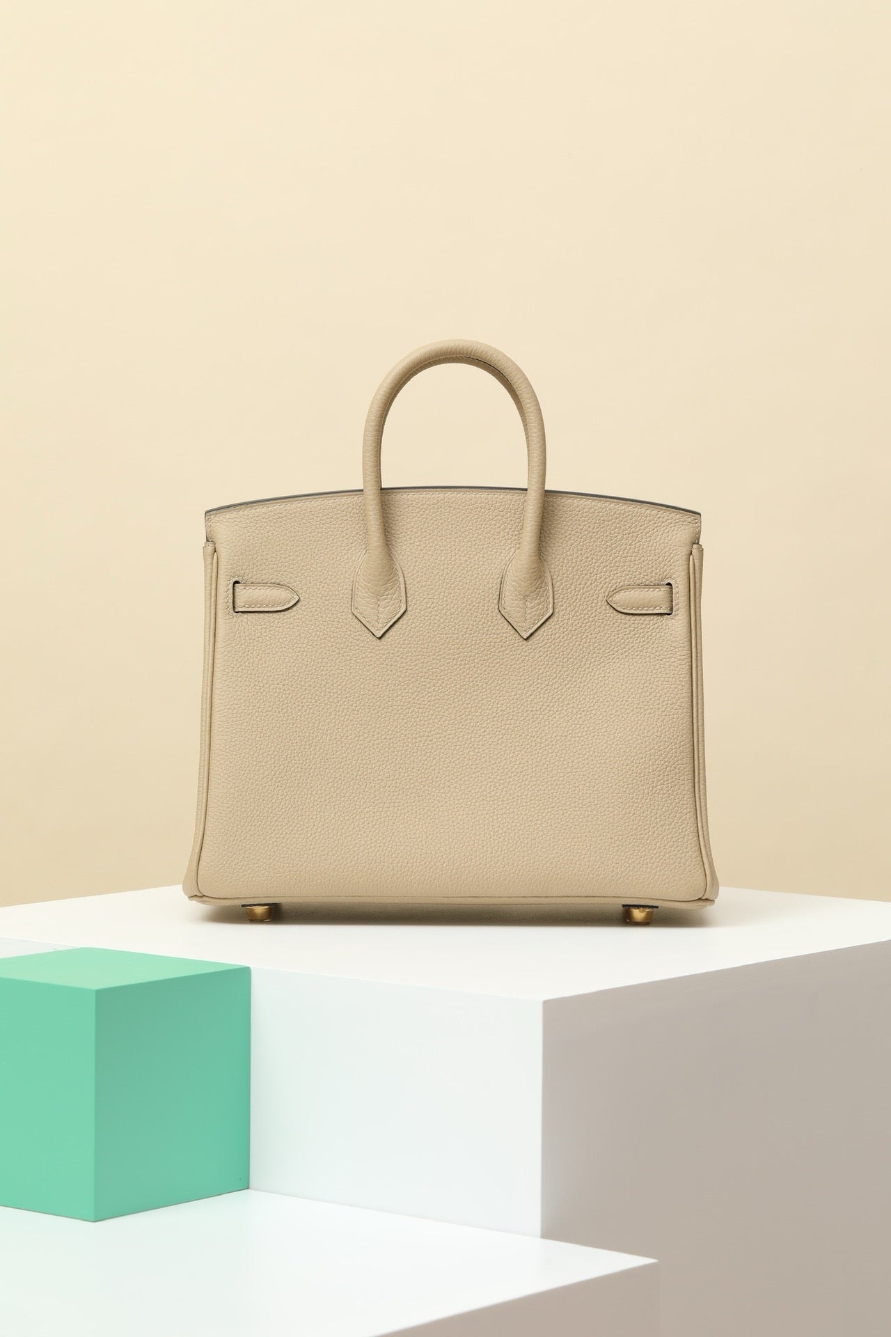 BK25 Trench Gray # 3877