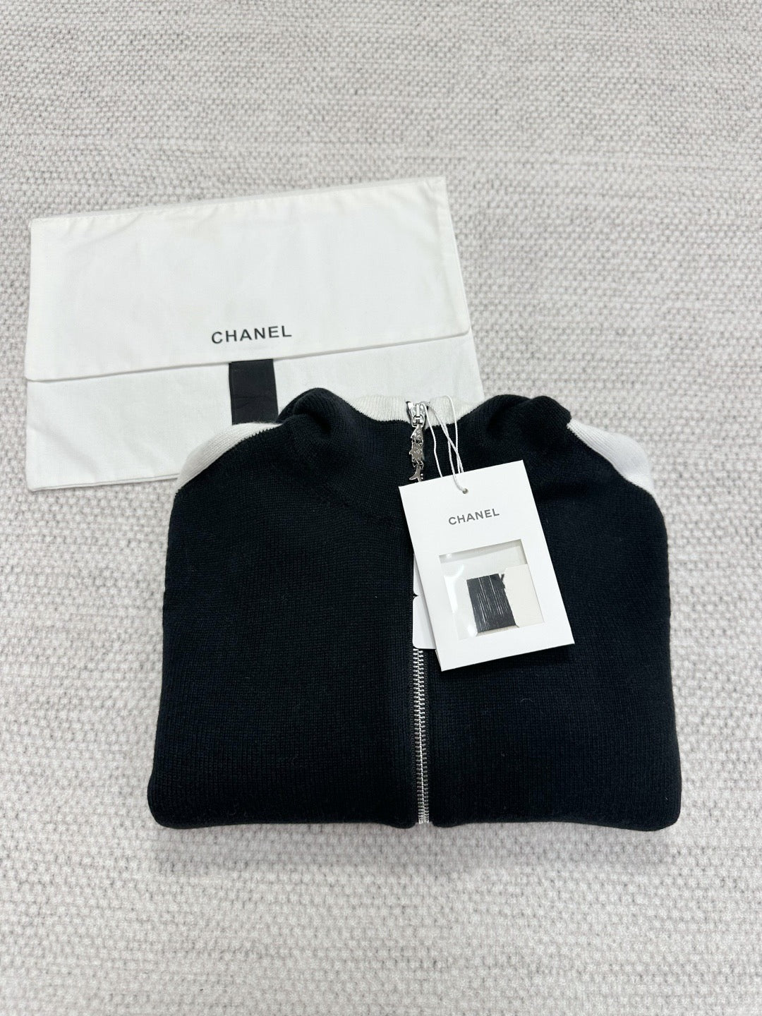 CC24N hoodie #1351
