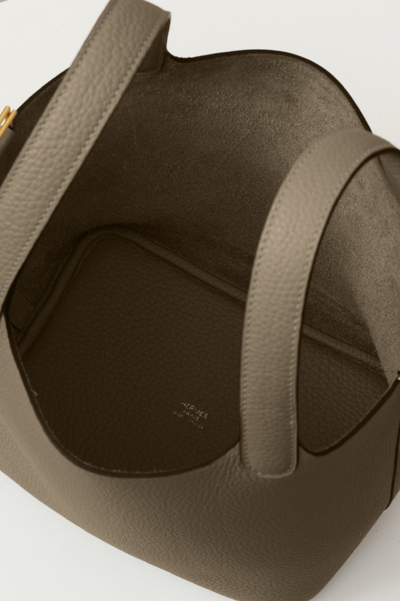 CL18 81 Dove Gray GHW #4074