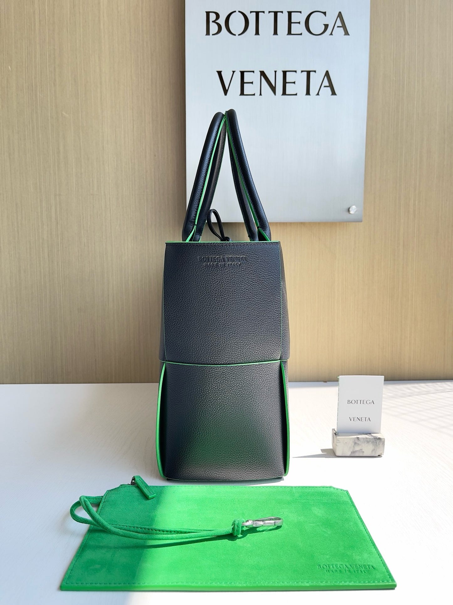BV Mini Tote #2740