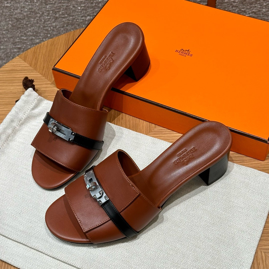 Sandal #3077