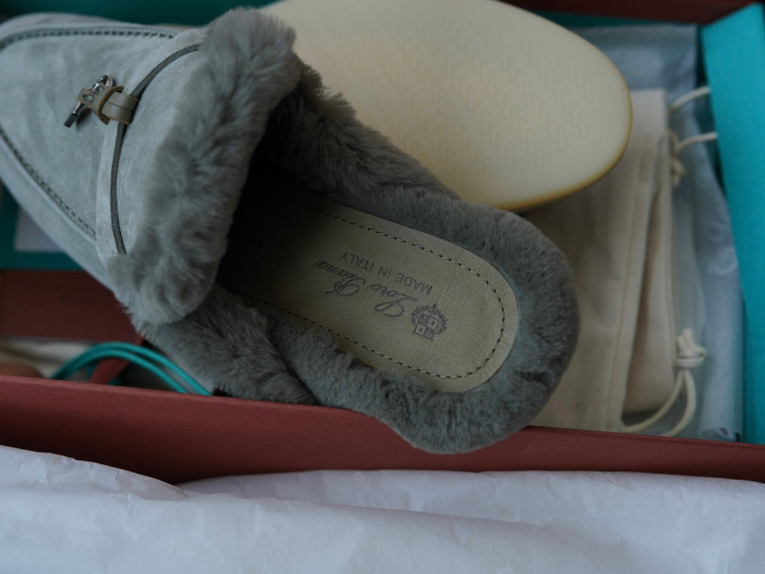 Charms Walk Loafer #221