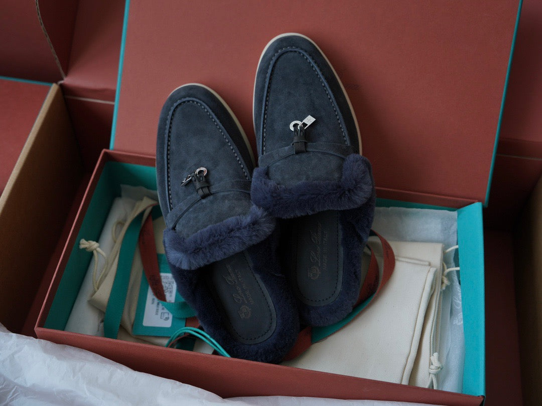Charms Walk Loafer #218