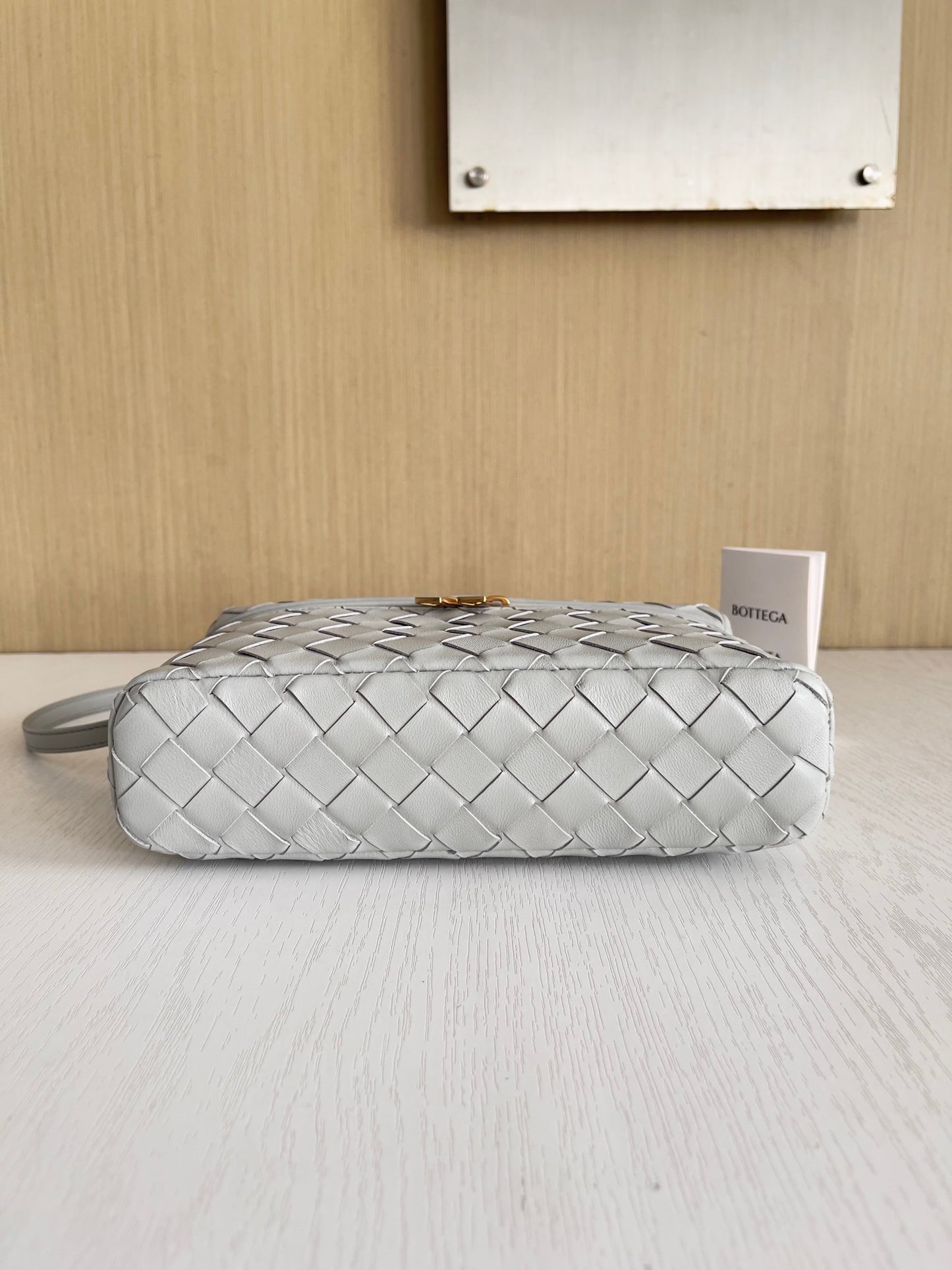 BV Bang Bang Vanity Case #570