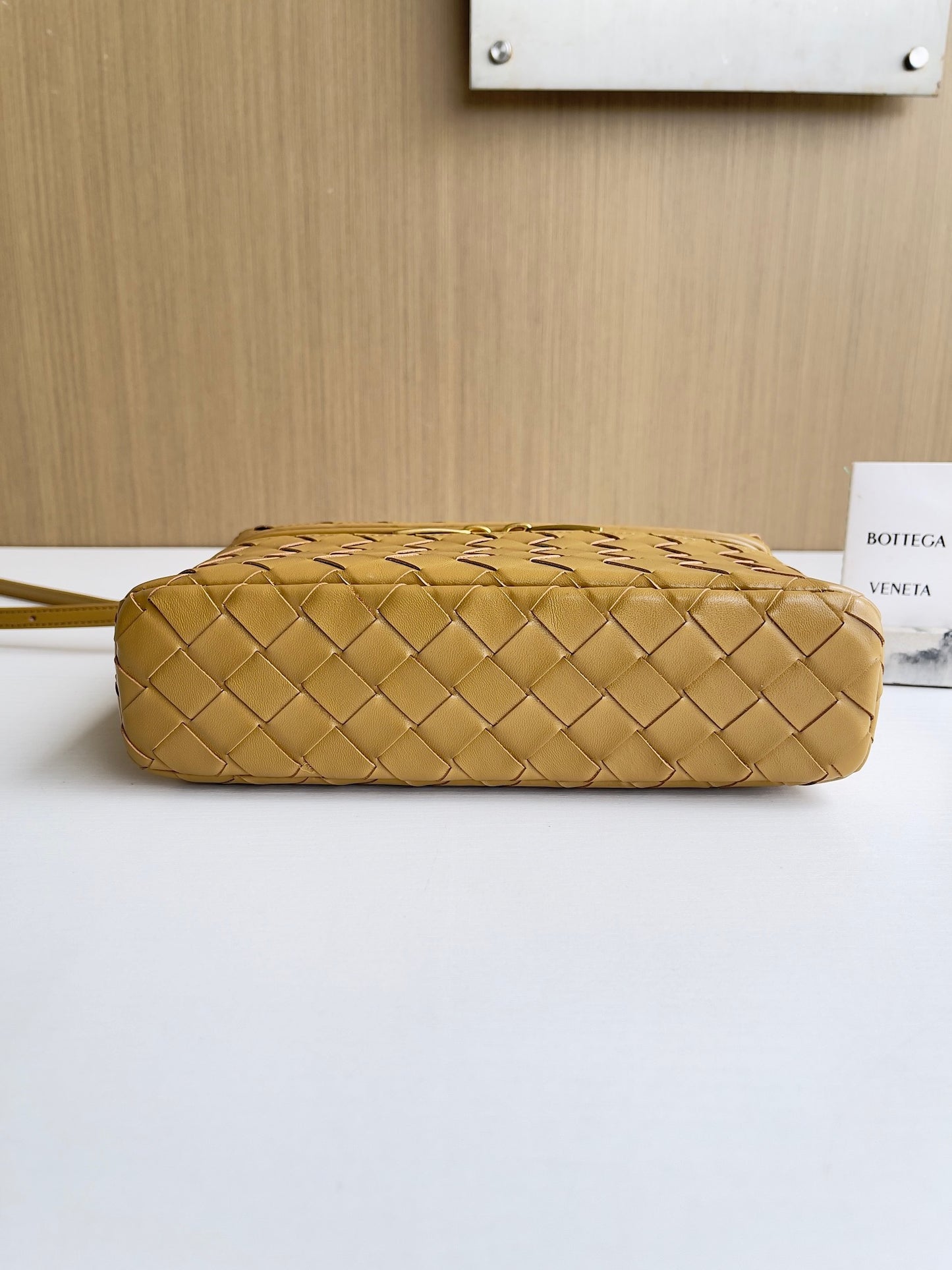 BV Bang Bang Vanity Case #577