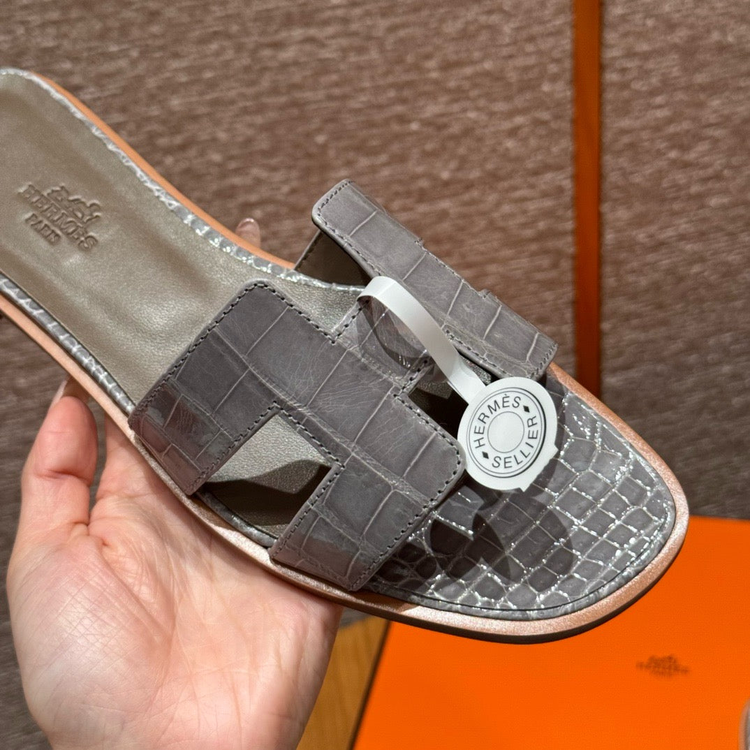 Sandal #3093