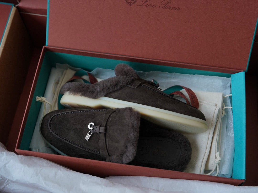Charms Walk Loafer #219
