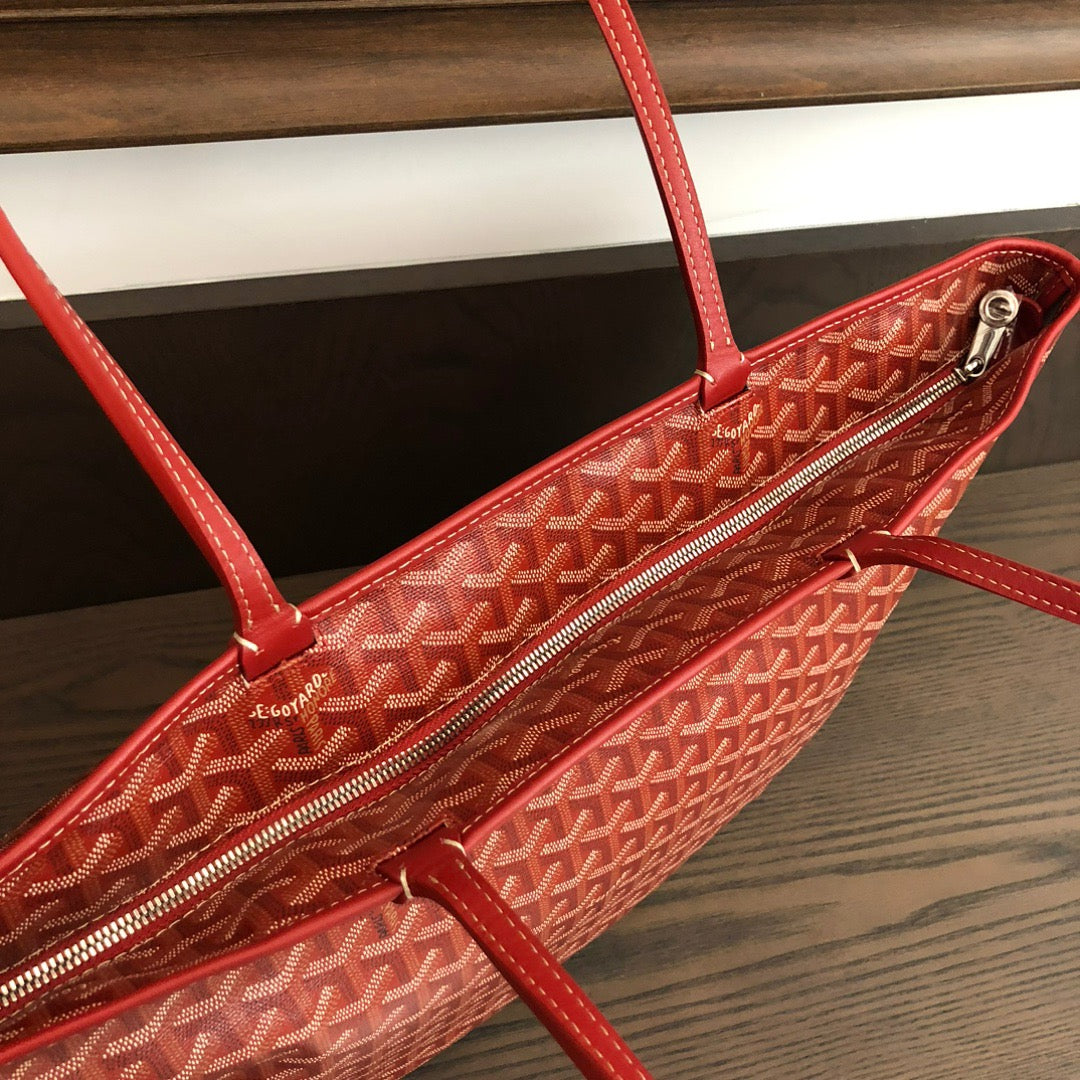 Artois MM Bag #689