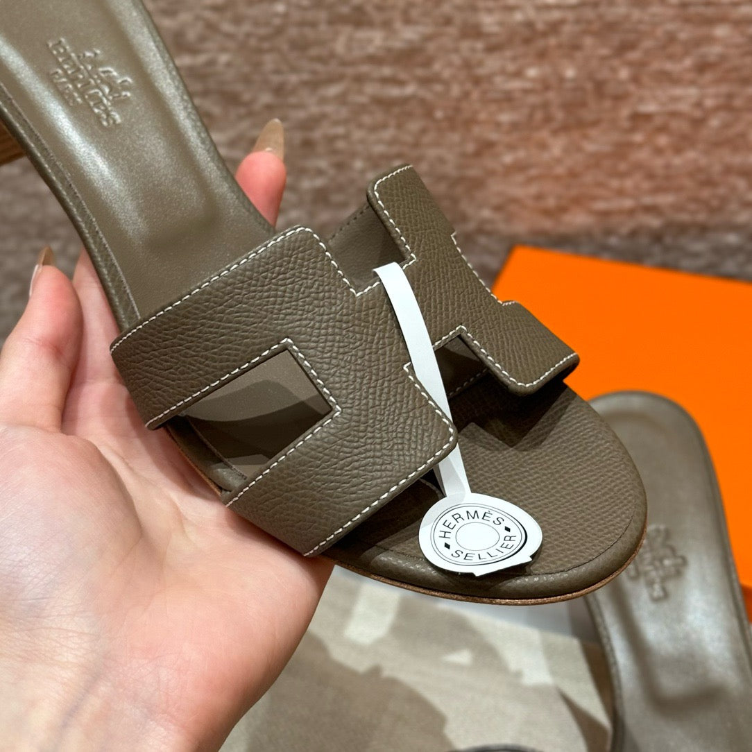 Sandal #3048