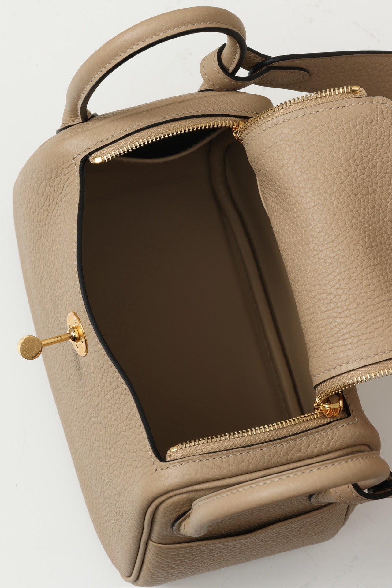 LD19 , Togo , S2 Trench GHW #4596