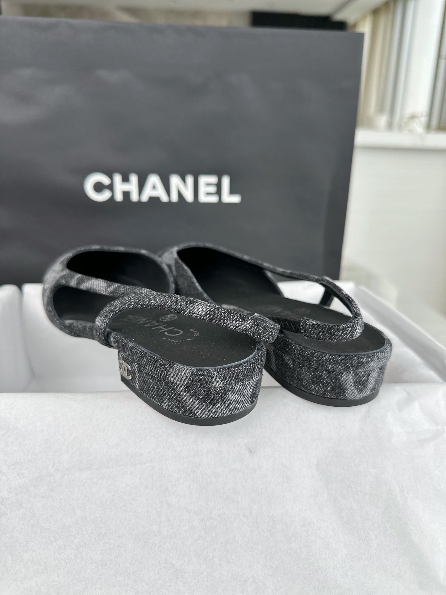 24s Sandal #308