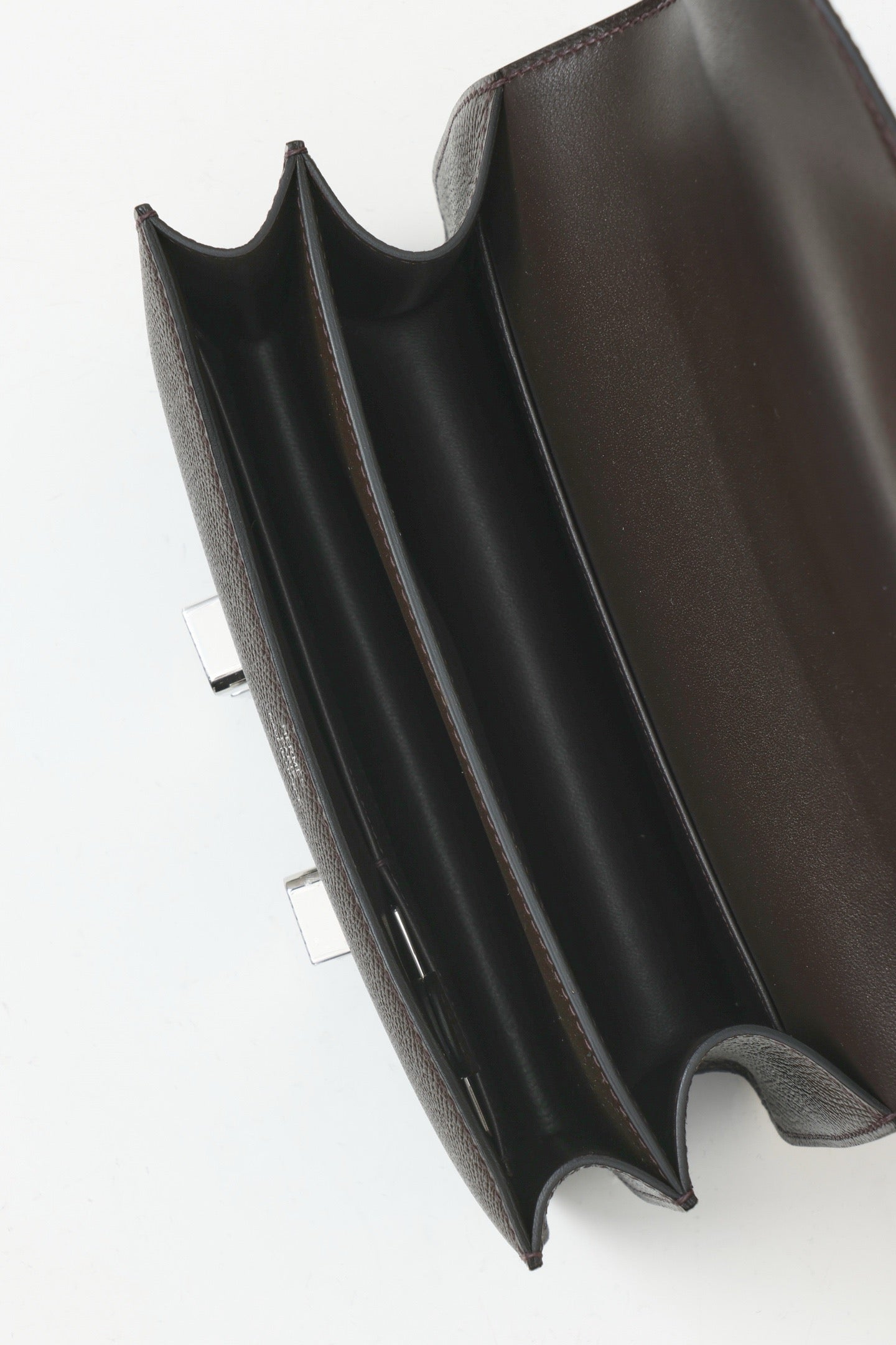 CJ19 19 cm , Bark Brown Epsom leather PHW #4310